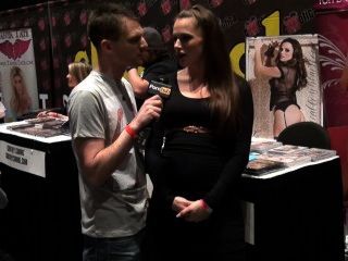 Pornhubtv With Tori Black At Exxxotica 2013