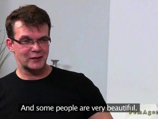 Older Dude Gets Footjob By Female Agent In Her Office
