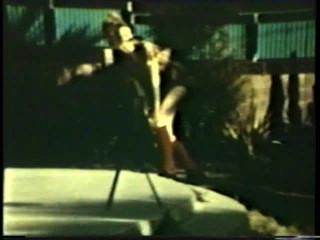Lesbian Peepshow Loops 533 1970s - Scene 2