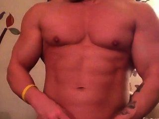 Bodybuilder Dean Living Room Jerk & Cum